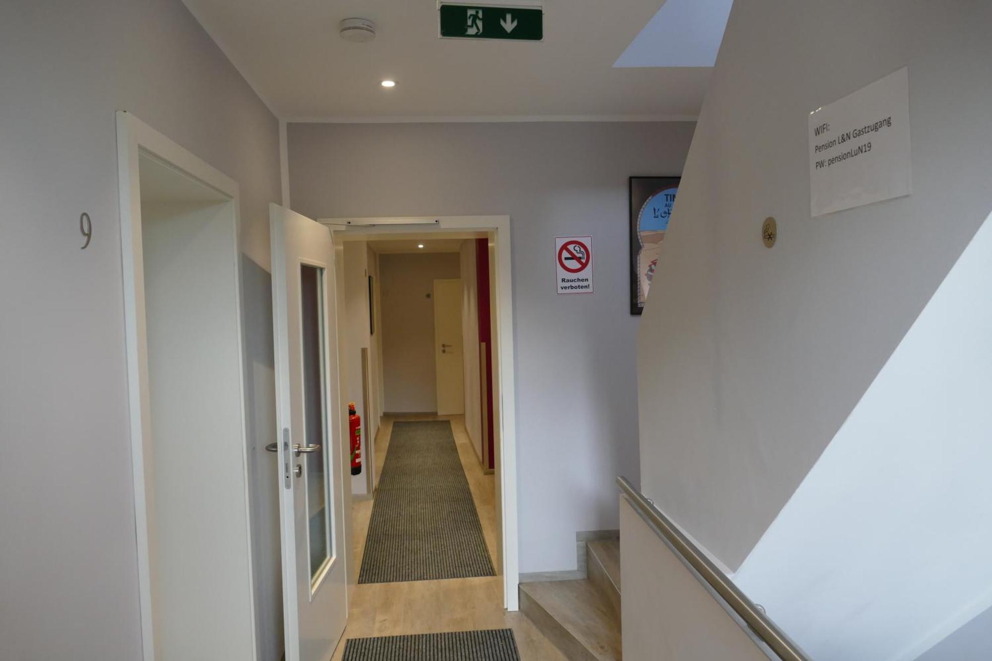 Pension Soelde Ug Dortmund Extérieur photo
